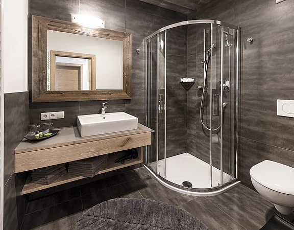 Ferienwohnung Dolomiten: Badezimmer